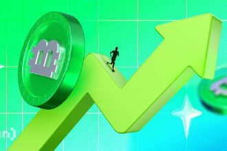 Institutional demand for Bitcoin ETFs is reducing the volatility of BTC