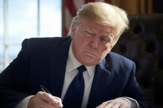 Trump cancels controversial rules on cryptocurrency imposed by Biden