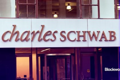 As Wall St. persists, spots to "commoditize" crypto transactions