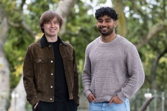 Movement Lab suspends Rushi Manche after Coinbase's arrival of mobile tokens