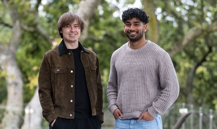 Movement Lab suspends Rushi Manche after Coinbase's arrival of mobile tokens