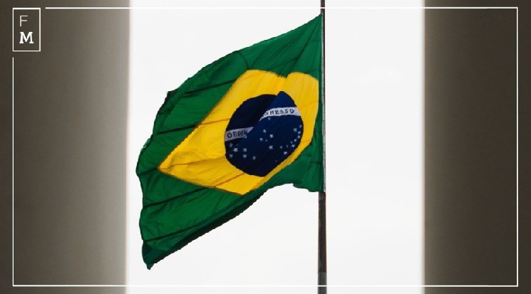Webull split up with Crypto, but Coinbase causes a comeback in Brazil