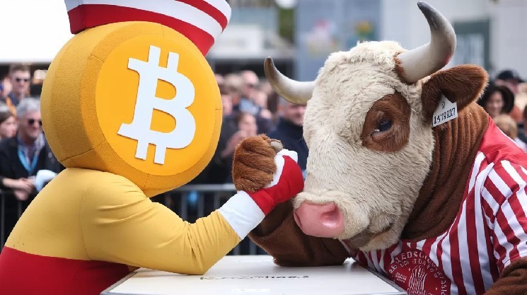 According to analysts, Bull says that Bitcoin is strong, explains what to expect next - is there a new as?