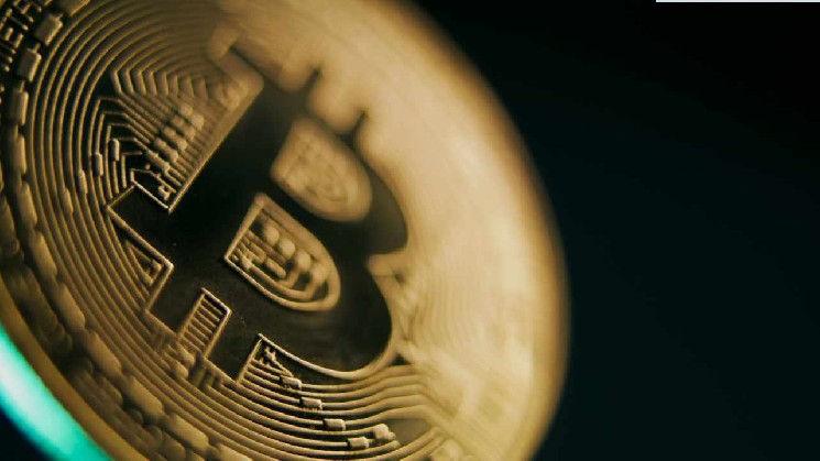 Fidelity highlights a surge in the ancient supply of Bitcoin as dormant coins outweigh new issuances