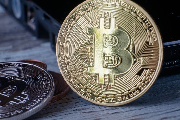 Breaking: Bitcoin is over $100,000