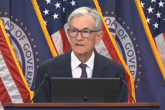 Bitcoin fell after Chairman Powell's speech. What did the Fed governor say?