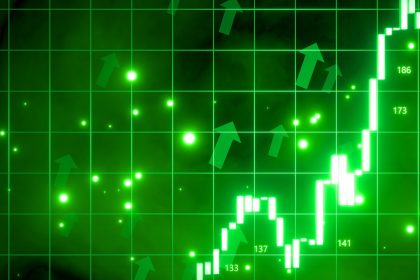 Monad rises 80% and bucks the bearish trend. What is happening with this cryptocurrency?